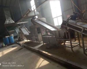 फलफूल र तरकारी काट्ने मेसिन
